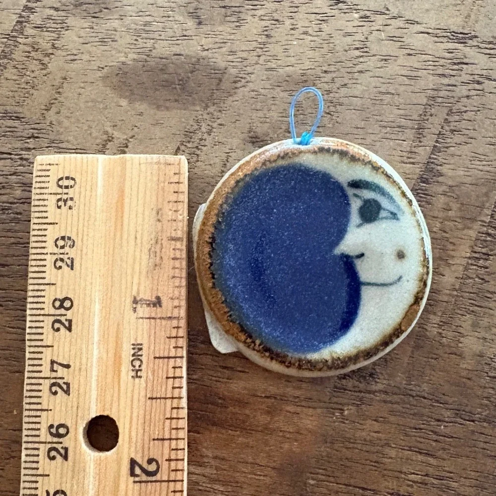 LGGS Stoneware Man in the Moon Ceramic‎ Ornament Medal Blue Celestial 1.25